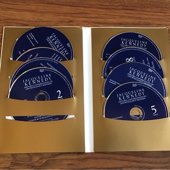 Interviews with Jacqueline Kennedy on life with John F. Kennedy book and audio - Picture 6 of 9